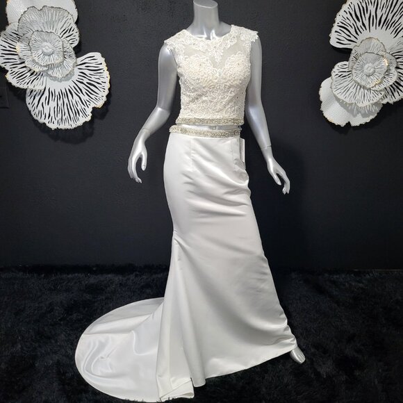 NWT~$1095~MON CHERI~SZ 6~IVORY TWO PIECE EMBELLISHED CROP TOP WEDDING DRESS - Picture 6 of 16